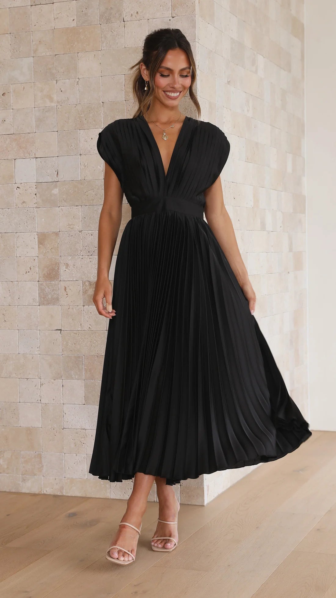 Alice | Vestido Midi Plisado
