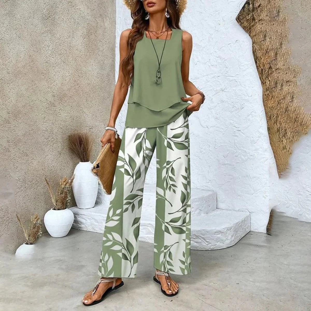 Conjunto de Dos Piezas Con Top y Pantalón Combinado