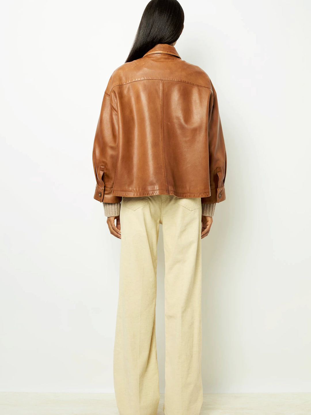 Cristina | Chaqueta de Cuero con Botones