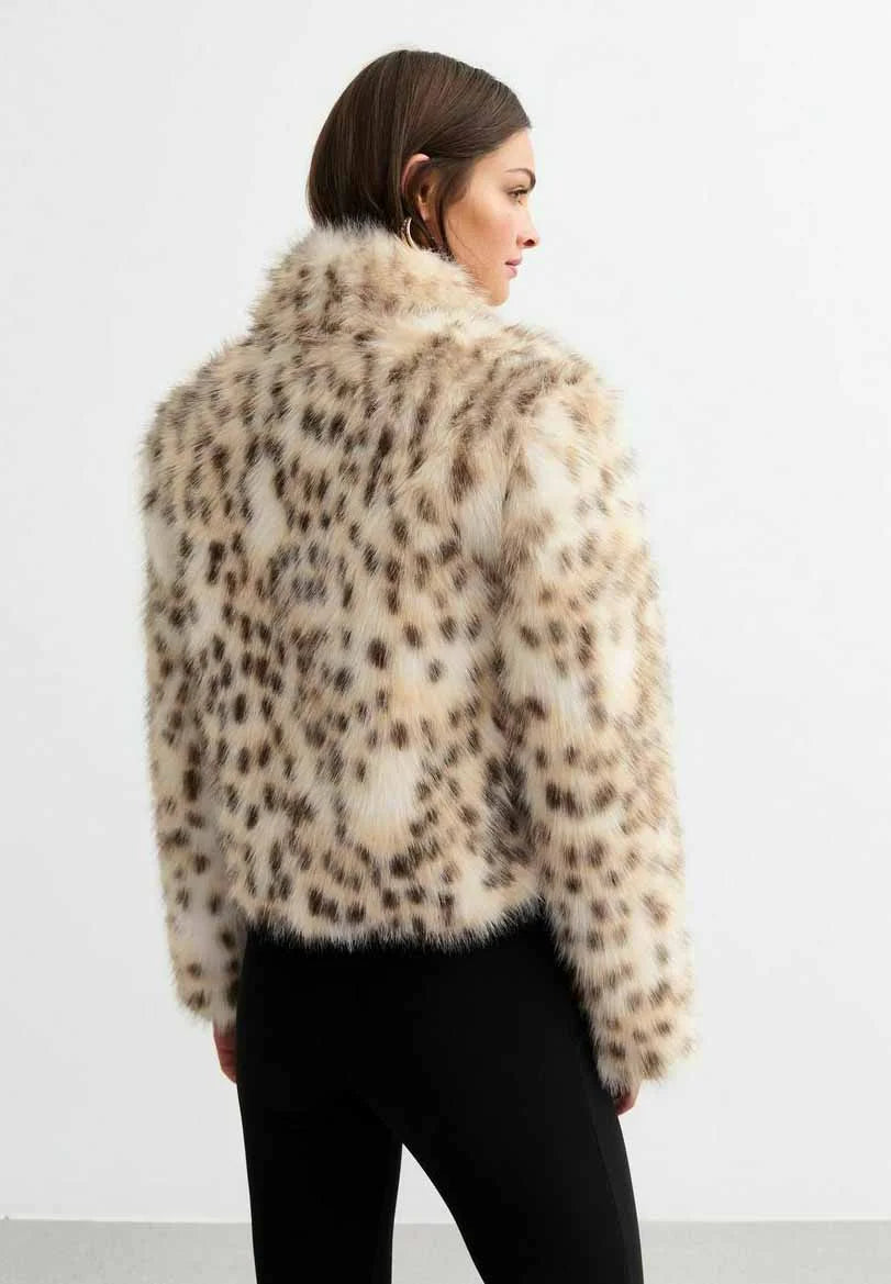 Cristina | Chaqueta Efecto Pelo