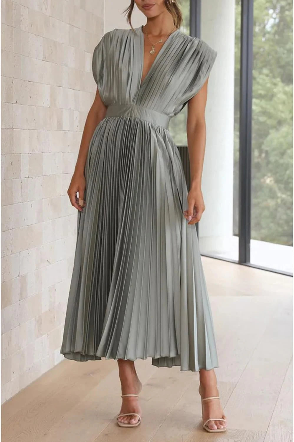 Alice | Vestido Midi Plisado