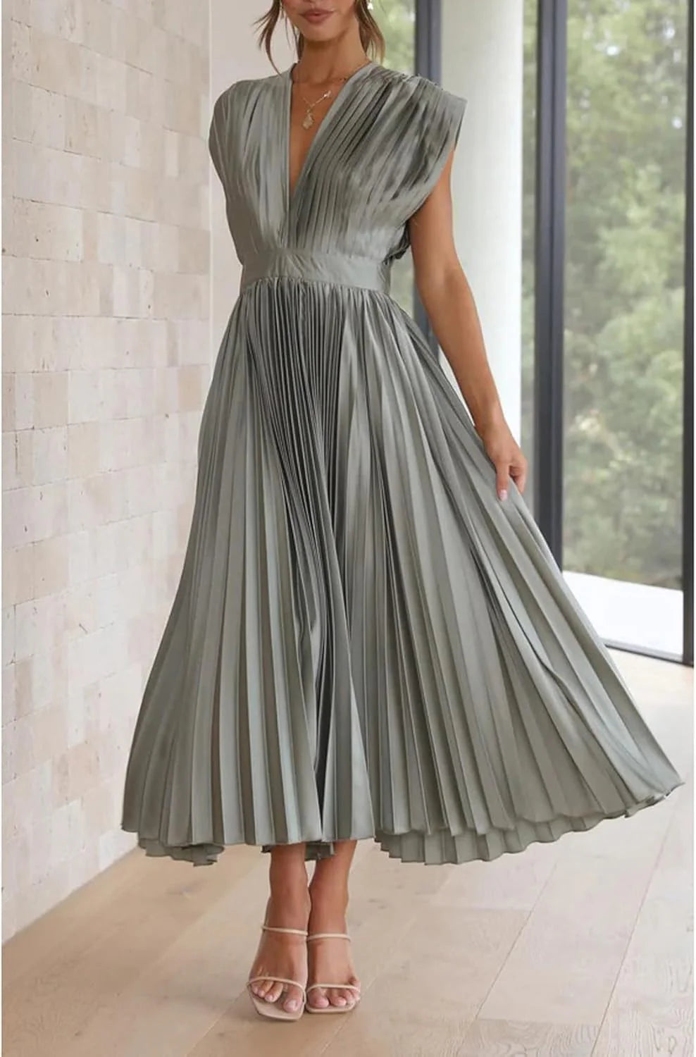 Alice | Vestido Midi Plisado