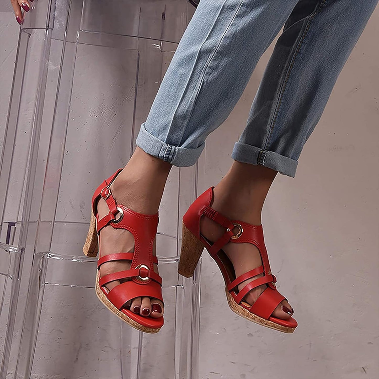 Sandalias de cuero con tacón