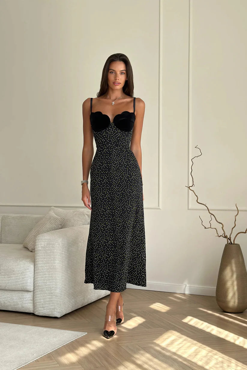 Aria | Vestido Midi Negro