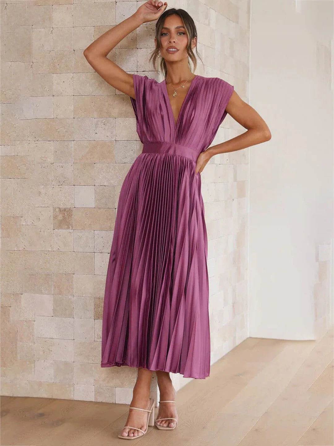 Alice | Vestido Midi Plisado