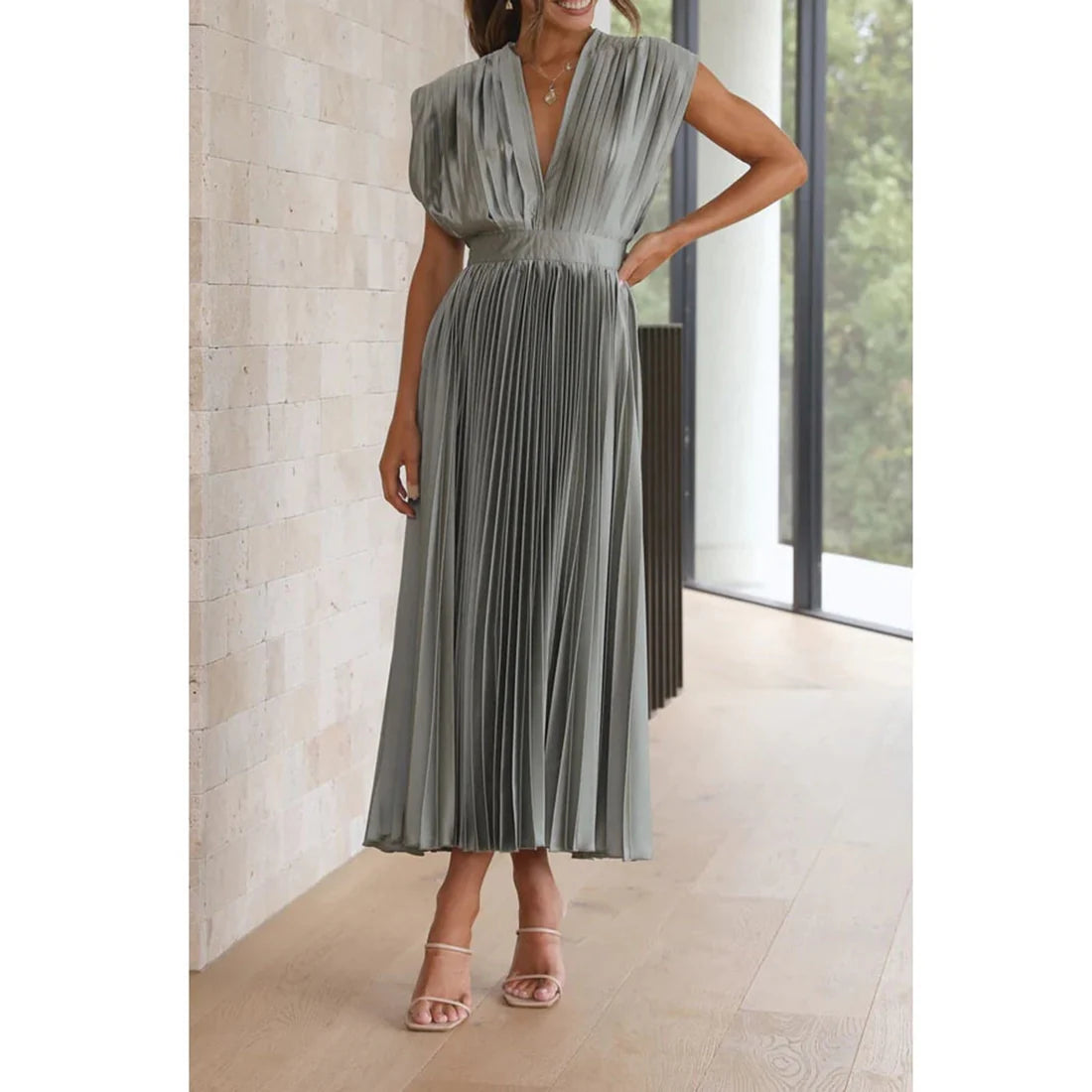 Alice | Vestido Midi Plisado
