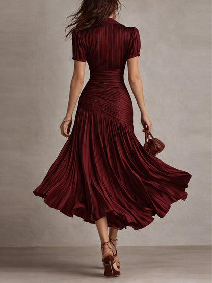 Adriana ∙ Vestido Midi Satinado con Rayas Retro